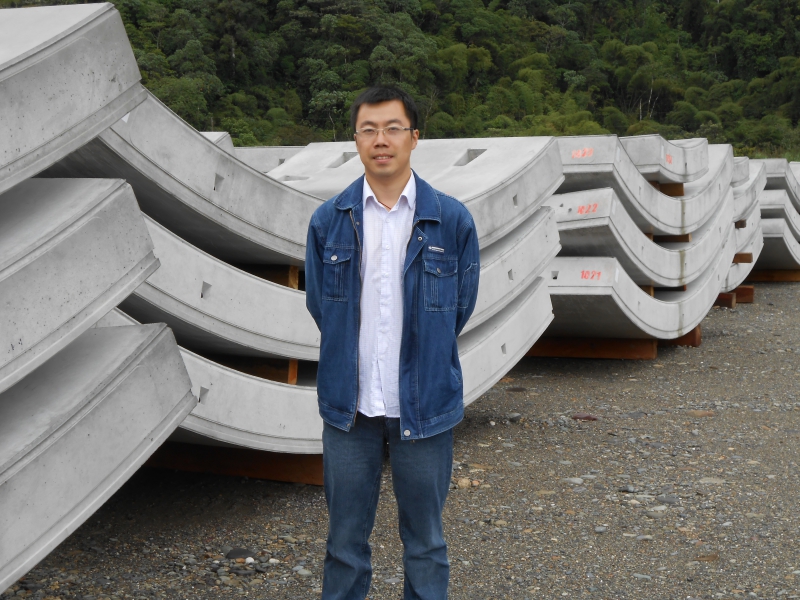 陳曉年1.JPG 陳曉年1.JPG