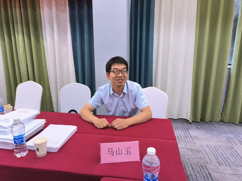 馬山玉工作照2.jpg 馬山玉工作照2.jpg
