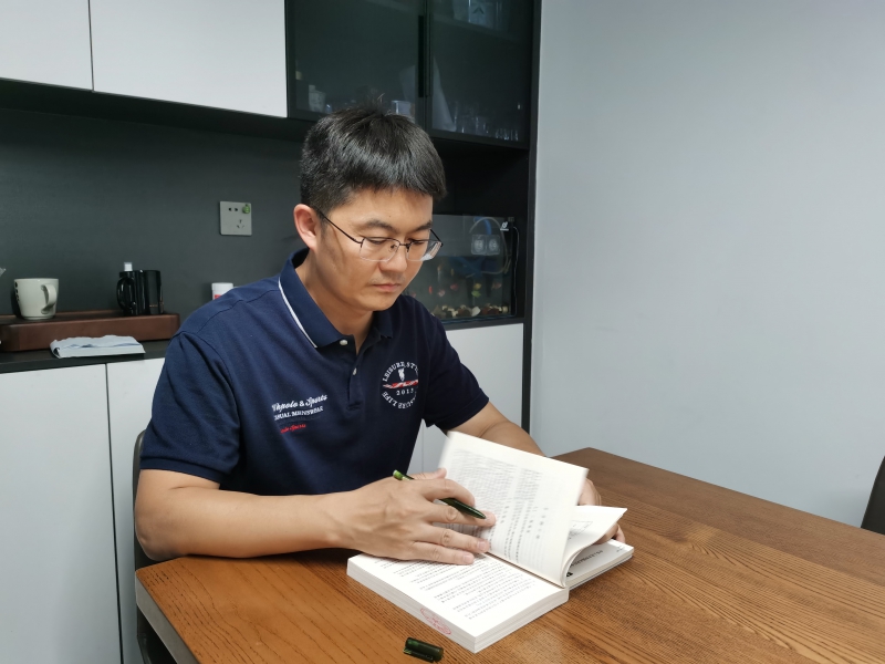 李彥博工作照1.jpg 李彥博工作照1.jpg